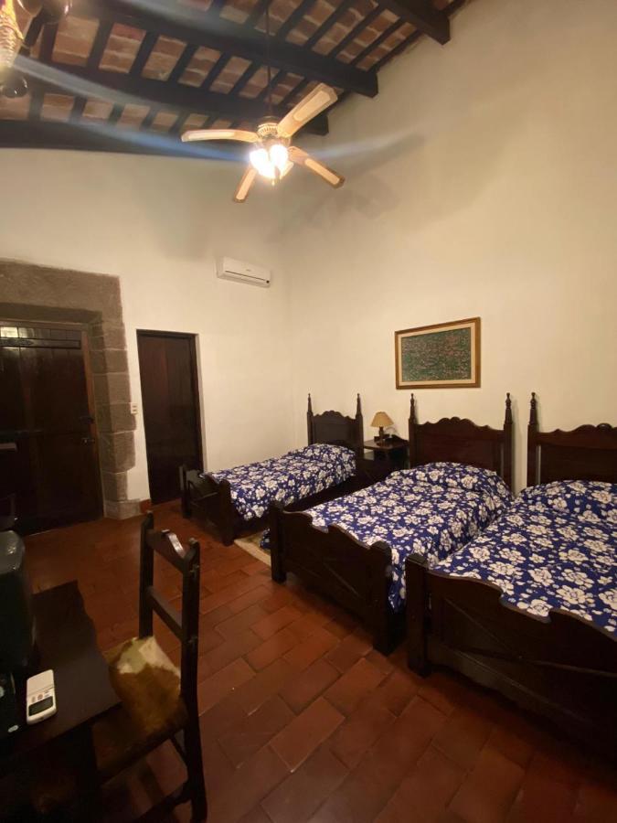 Hosteria Fortin De San Miguel Dieciocho de Julio Esterno foto